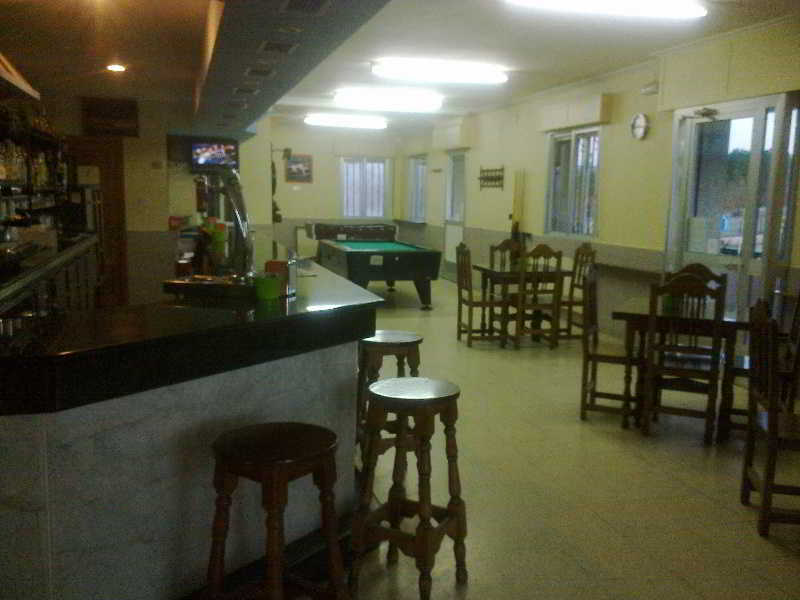 Hostal Sequeiros San Ciprian de Vinas Exterior photo